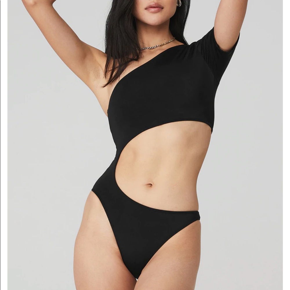 Alo Yoga one shoulder cut out bodysuit in black “body wave one piece” NWT